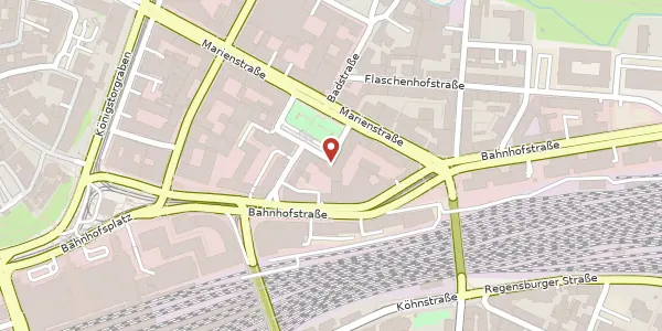 Karte der Umgebung von Willy-Brandt-Platz 16, 90402 Nürnberg