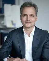 Foto von Dr. Kristofer Bott