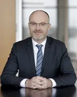 Foto von Dr. jur. Mirko Weinert